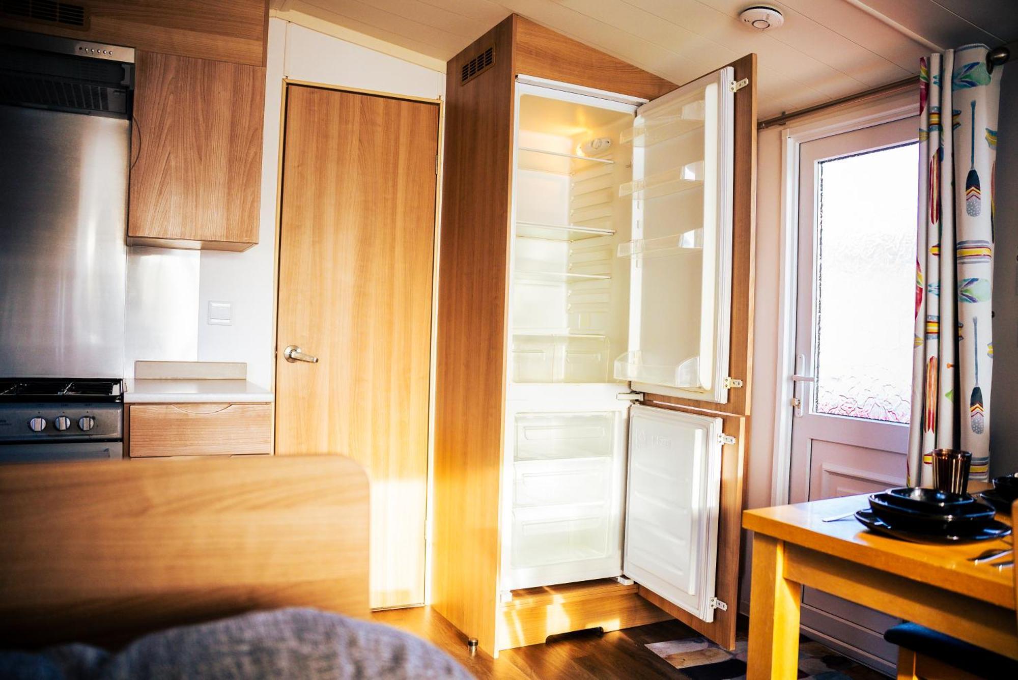 Captivating 6-person Caravan In * Rhyl